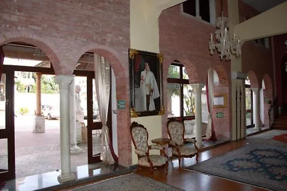 Castello Scandeluzza