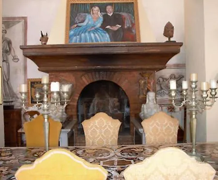Castello Scandeluzza Bed & Breakfast 4*